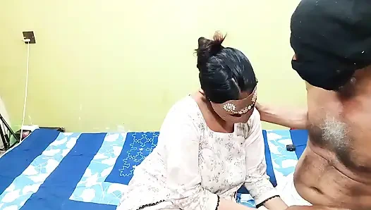 Hintli desi ghashti lun leny k leay betab hai