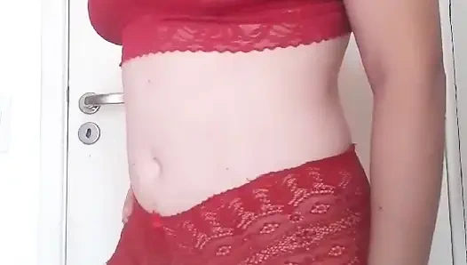 Kırmızı İç Çamaşırı