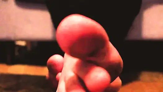 Sakso fahişelerine mastürbasyon yaparken yakalandın şimdi dediğimi yap yoksa