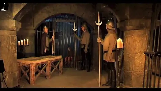 Gardiyan Eşek Güzel Mahkum Sikikleri