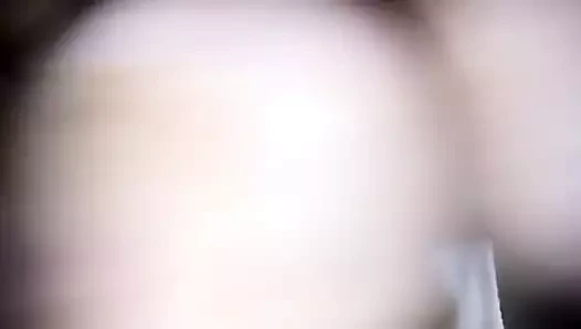 kız arkadaşımın göğüsleri dans ediyor