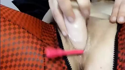 Rus kız dildo- webcmfly.com kullanan