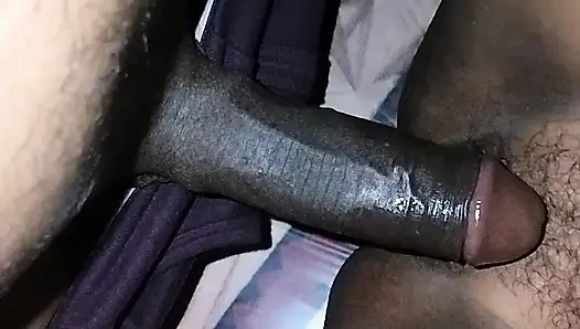 Zayıf bir baldızı ilk kez 15 inçlik bir yarakla yeni bir odada sikiyorum.