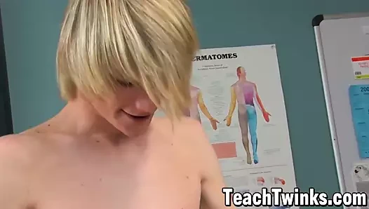 Okul twinks preston andrews ve Ürdün dallas anal sikme