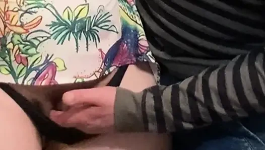 OMG! Mükemmel amcığını ovmama izin veriyor