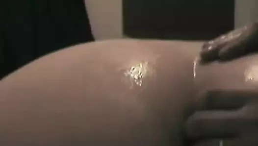 Stoy götten oynuyor