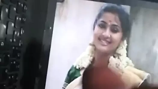 Navya nair sıcak horoz haraç