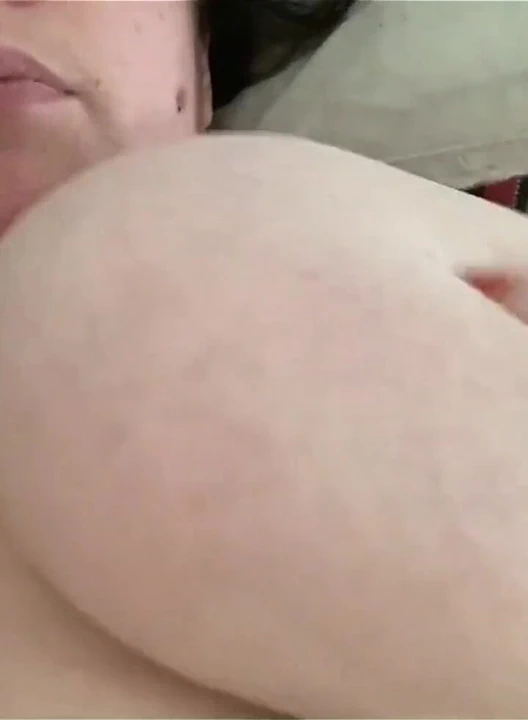 Yarağını bekliyorum