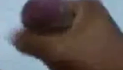 Novinho gozando Punheta