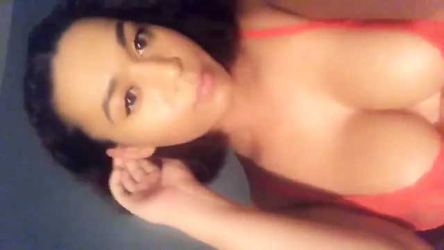 Muhteşem büyük etli çük tranny bebek mm 2