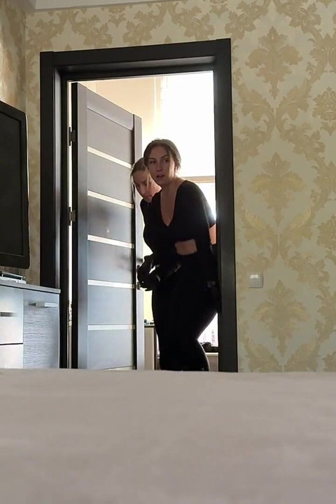 Navel tease dom bakış açısı