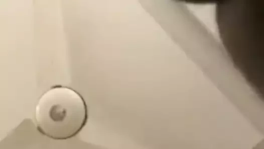 53 yaşındaki sri lankalı büyükanne benim 9 inçimi alıyor