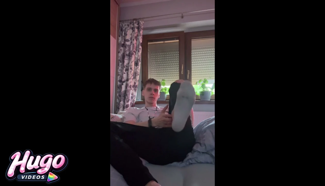 Genç Twink ve eğlencesi