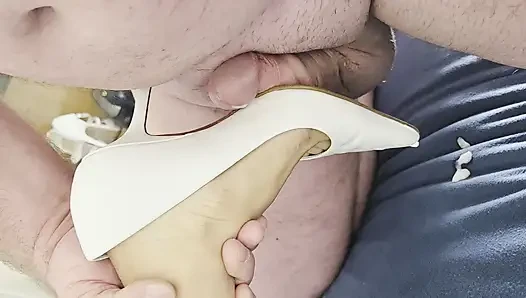 Beyaz bufalo sivri topuklu ayakkabılar 6 cm 36