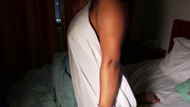 Büyük bir çük için hazırlanıyor