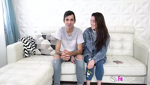 Betty ve Marco sikişirken görülmeyi seviyor: yeni duyumlar arayan amatör bir çift!