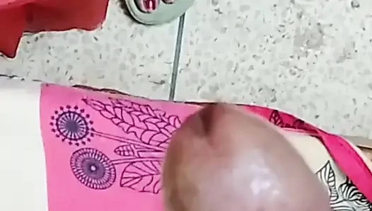 Ateşli hemşirenin sperminin bir örneğine ihtiyacı var!!