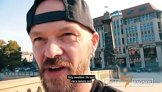 Pis orta yaşlı seksi kadınla kör randevu! Otel odasında kolay sikiş! Wolf Wagner