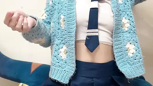 Hana Yeni Gün Iş Seks Kamerası Için Liseli Kız Kostümü Giyiyor