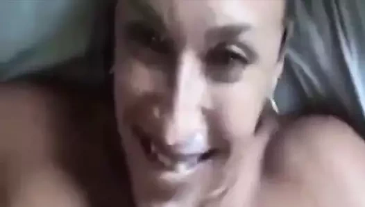 Yahudi fahişe boşalmayı seviyor