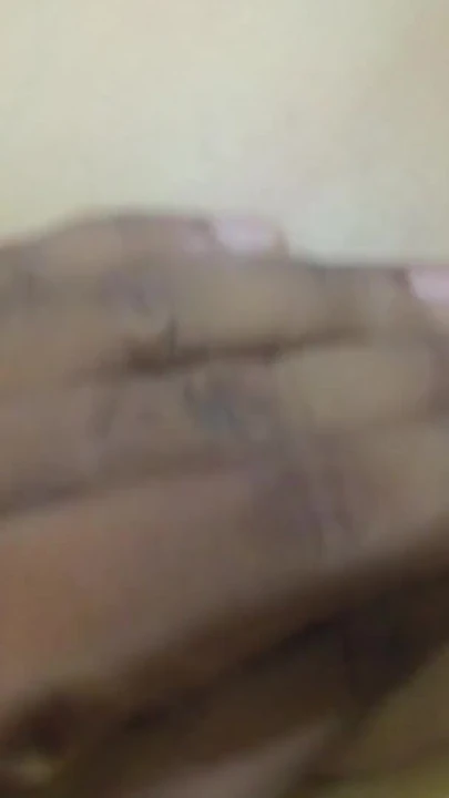 Обязательный для просмотра момент из "секса Digha в гостиничном номере с женой друга"