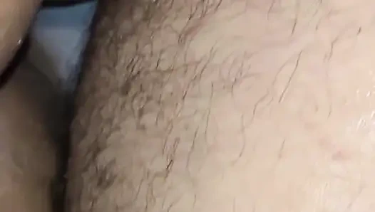 Kız Müslüman 19 yaşında ve khaliji büyük yarak