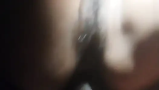 Bak bu güzel kızın götünde ne kadar iyi seks yapıyor