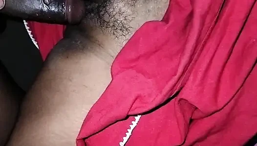 Küçük baldız ve 16 inçlik büyük arazi