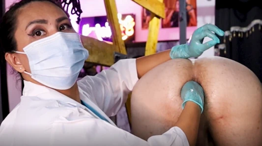 hemşire dominafire tarafından tıbbi fisting eğitim