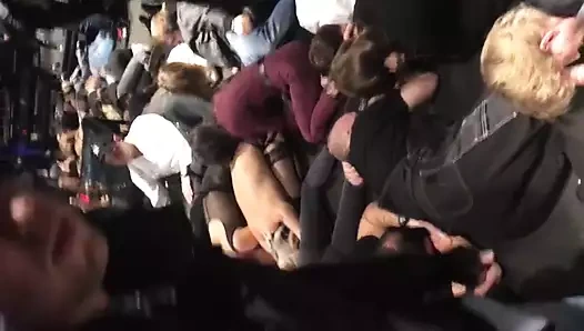 Rusya'da polis yeraltı bdsm kulübüne baskın düzenledi