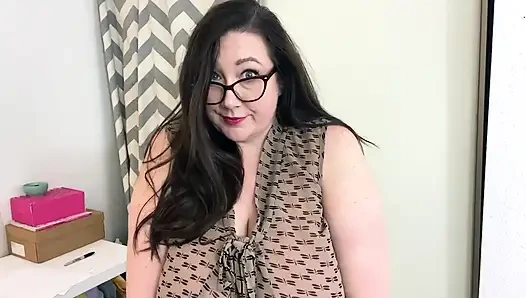 Üvey anne külotlu çorap takıntısı var