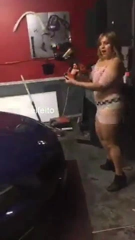 gorda vestida de puta