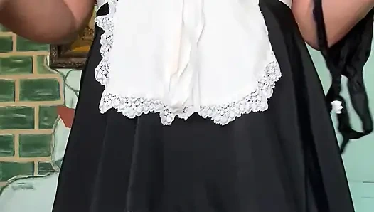 Edepsiz Fransız hizmetçi