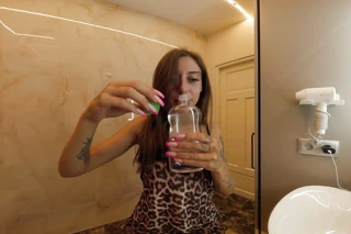 Yağlı cildimin yardımınıza ihtiyacı var