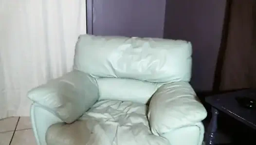 Üvey kızının erkek arkadaşını seni mahvetmesi için baştan çıkarıyor