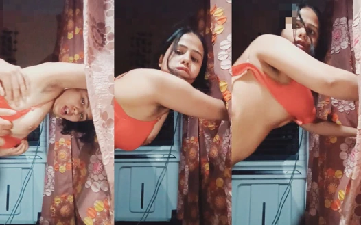 Karıma büyük yarak yaptım ve yüksek sesle çığlık attı