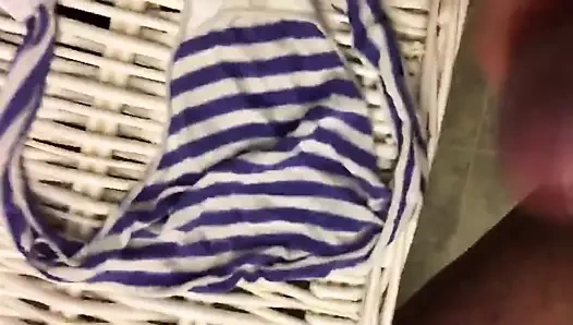 Cum içinde arkadaşlar karısının külot