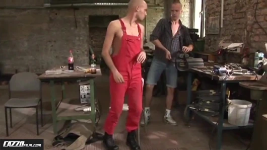 Cazzofilm - üç xxl maço sikici