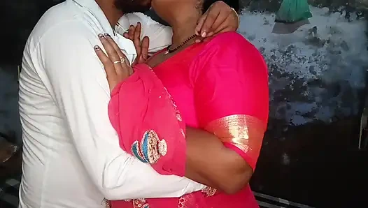 Hintli köylü kız arkadaş pembe amcık sikişi