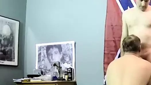 Yakışıklı amatör genç joe emdi kapalı önce sağladım