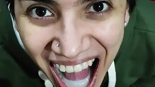 Quickie! Oral seks, ağzı açık ağız dolusu, dölleme ve yutma!