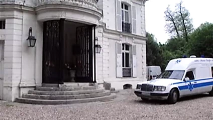 Joy karin Alman hemşire becerdin tarafından iki doktorlar