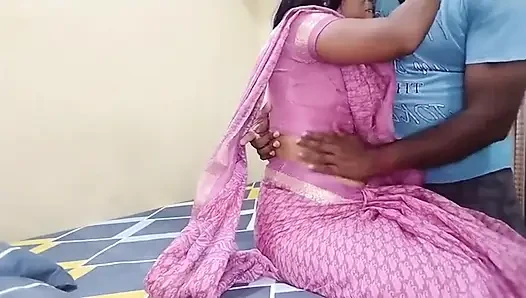 Tamil evli kadın su ile seks yapıyor