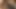 Yaşlı orta yaşlı seksi kadın yarağı sert bir şekilde alıyor ve sonra göğsüne sıkıyor