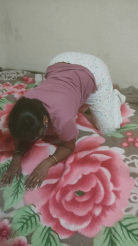 Desi aunty ki chdai