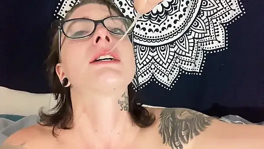 İtaatkar anal fahişesi