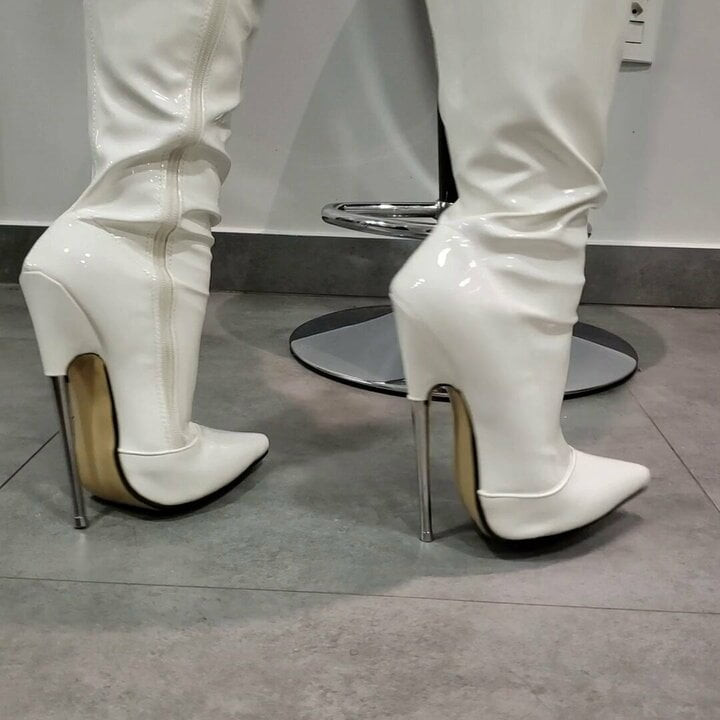 Seksi 18 cm çizmeler