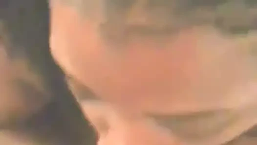 Sikine tükürmeyi bırak kaltak!!! (('''-'''))