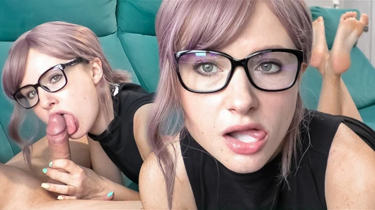 Slutty sekreter deepthroats büyük horoz ve çalış ile boşalmak sonra iş