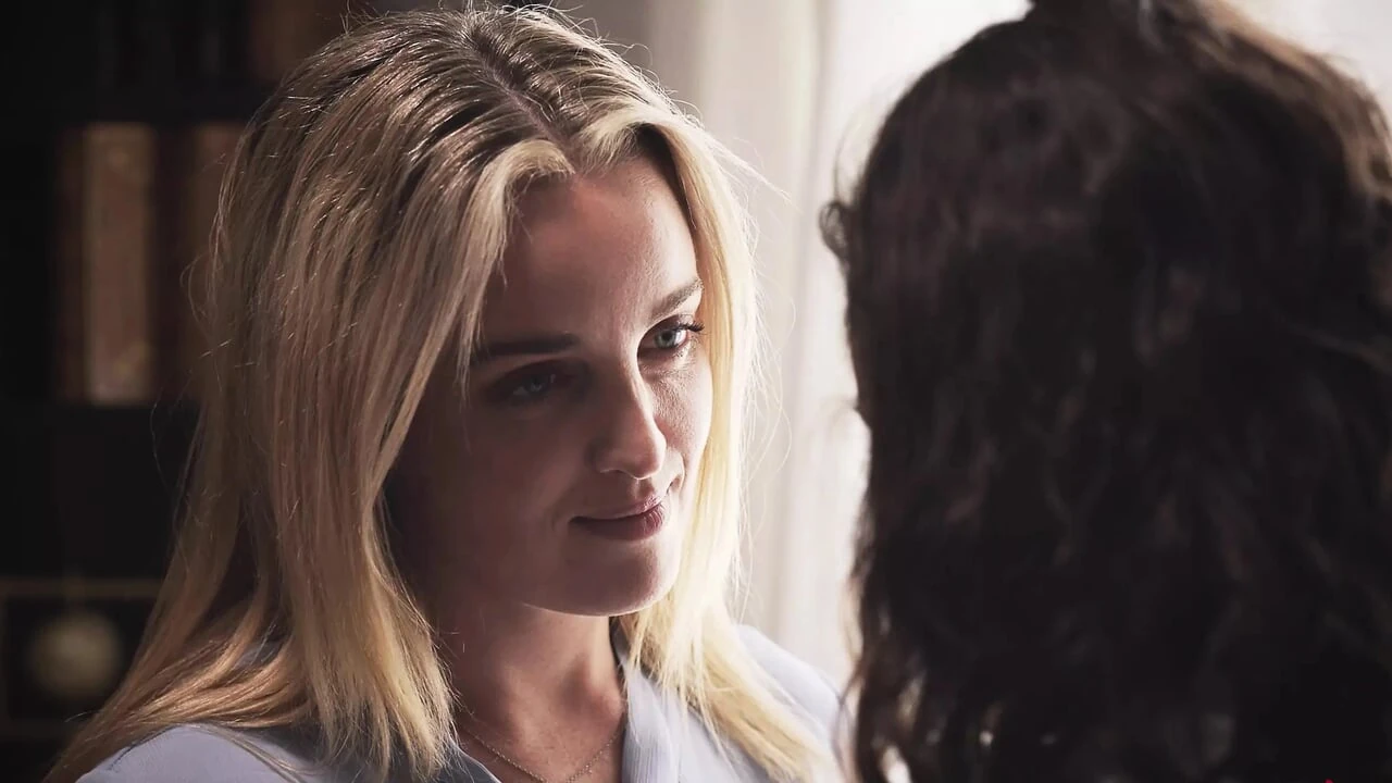 AllHerLuv - nghệ thuật của truyện ngắn Charlie Forde Dharma Jones